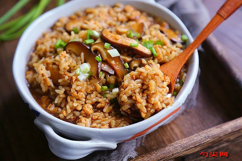 香菇鸡肉烩饭